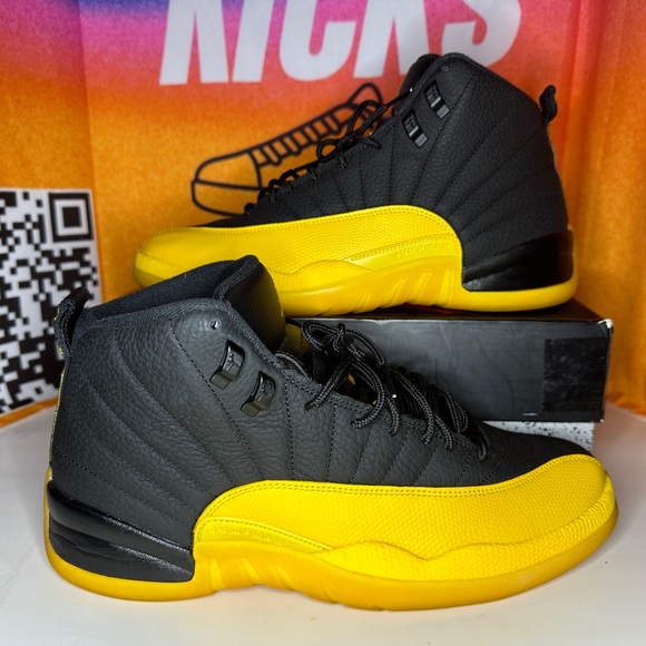 Jordan 12 Retro University Gold Size 11.5M Pre-loved - Picture 3 of 7